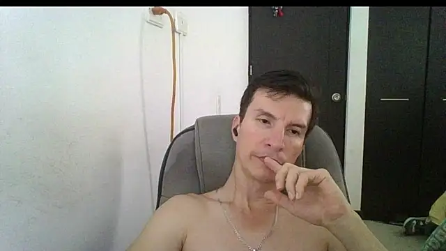 fieryloves online show from January 27, 7:46 pm