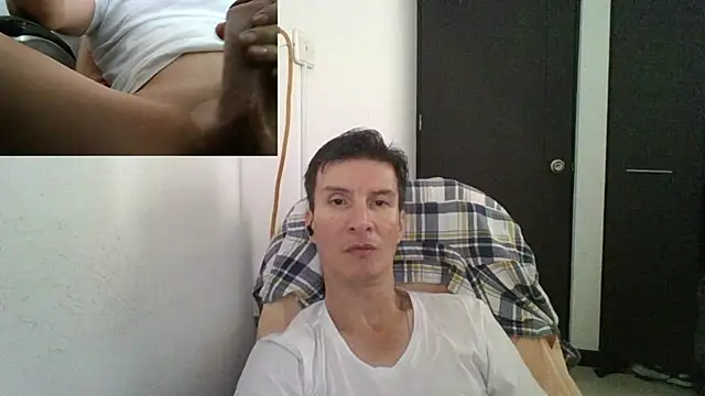 fieryloves online show from January 14, 2:32 pm