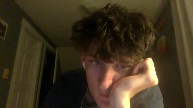 KittingGrappler online show from February 14, 5:02 am