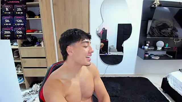 Cristhian Evans online show from October 28, 2:19 pm