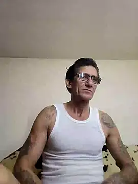 Snapshot of Zgodanilep chatting on January 9, 5:54 pm Zgodanilep online show from January 9, 5:54 pm