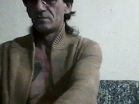 Snapshot of Zgodanilep chatting on March 13, 9:16 pm Zgodanilep online show from March 13, 9:16 pm