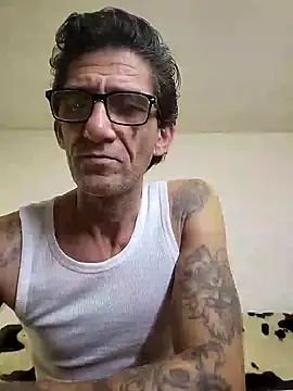 Snapshot of Zgodanilep chatting on January 6, 12:05 am Zgodanilep online show from January 6, 12:05 am