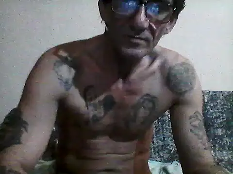 Snapshot of Zgodanilep chatting on March 10, 9:51 pm Zgodanilep online show from March 10, 9:51 pm
