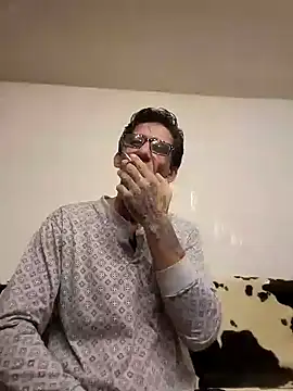 Snapshot of Zgodanilep chatting on December 2, 8:20 pm Zgodanilep online show from December 2, 8:20 pm