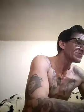 Snapshot of Zgodanilep chatting on January 13, 9:20 pm Zgodanilep online show from January 13, 9:20 pm