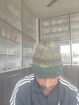 Raj1043 online show from December 19, 6:21 am