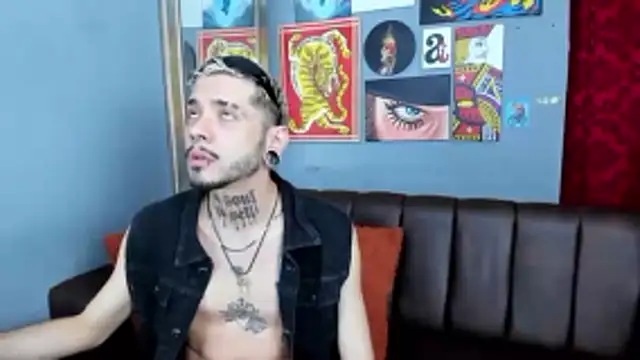 MurdockH online show from April 3, 4:53 am