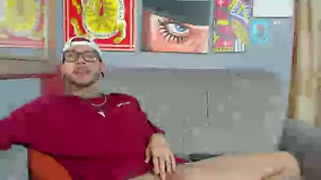 MurdockH online show from October 18, 5:12 am