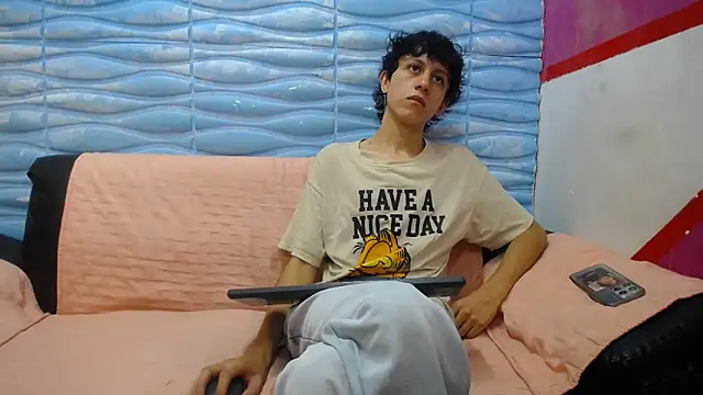 Felipe Browns online show from February 7, 1:11 pm