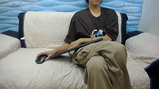 Felipe Browns online show from February 26, 1:30 pm