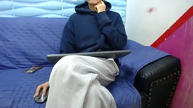 Felipe Browns online show from February 21, 1:22 pm