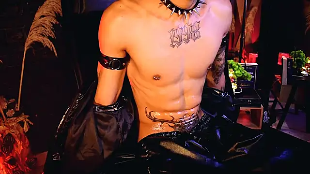 Snapshot of DemonKush-- chatting on October 13, 7:25 am DemonKush-- online show from October 13, 7:25 am