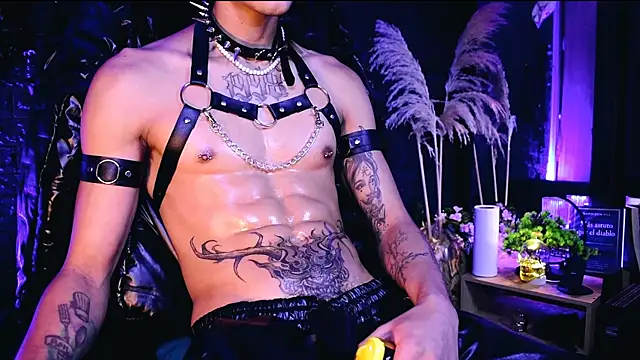 Snapshot of DemonKush-- chatting on October 22, 8:07 am DemonKush-- online show from October 22, 8:07 am