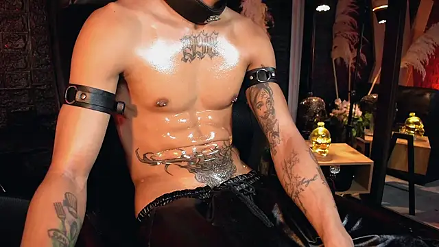 Snapshot of DemonKush-- chatting on September 19, 8:48 am DemonKush-- online show from September 19, 8:48 am