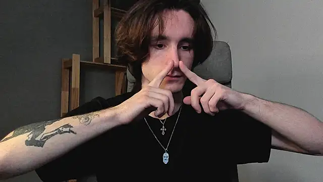 misterhult online show from February 6, 9:22 am