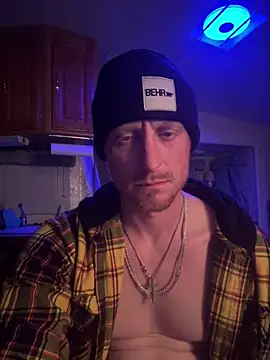 bigred0808 online show from April 22, 4:30 am