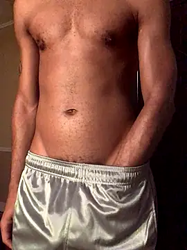 Snapshot of yosparky chatting on October 16, 6:43 am yosparky online show from October 16, 6:43 am