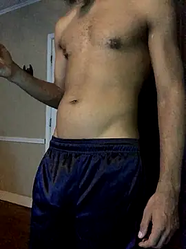 Snapshot of yosparky chatting on October 31, 5:09 am yosparky online show from October 31, 5:09 am