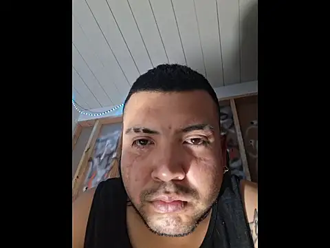 Snapshot of KeptupHack chatting on October 23, 1:03 pm KeptupHack online show from October 23, 1:03 pm