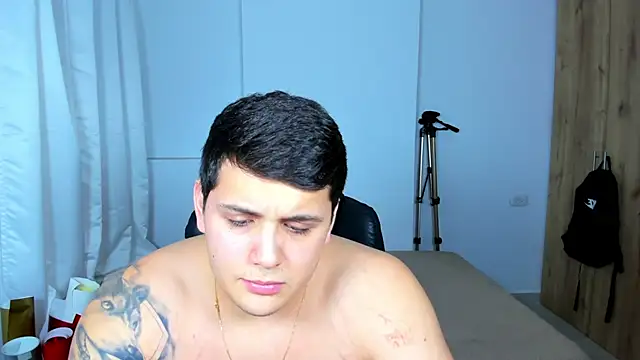 jhonstark09 online show from February 16, 1:49 am