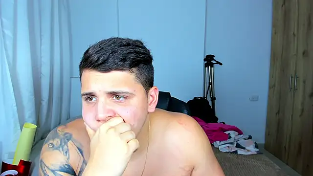 jhonstark09 online show from March 3, 4:19 pm