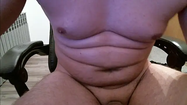 Snapshot of HornyBigCummer chatting on September 17, 8:54 pm HornyBigCummer online show from September 17, 8:54 pm