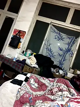 Snapshot of huzi518 chatting on February 17, 3:31 pm huzi518 online show from February 17, 3:31 pm