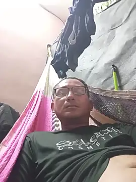 Andresguz35 online show from October 16, 6:21 am