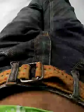 Snapshot of MDALAMIN007 chatting on December 3, 7:41 am MDALAMIN007 online show from December 3, 7:41 am
