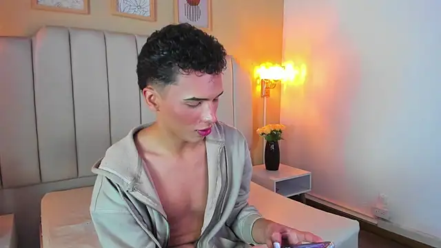 SEANTROYY online show from October 29, 4:26 am