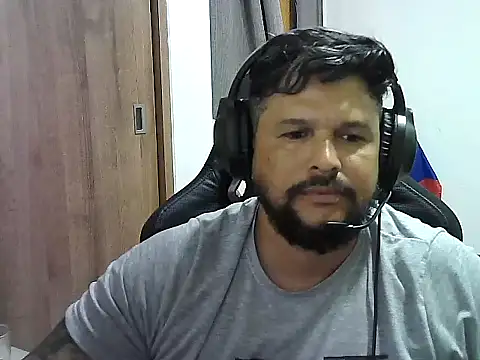 tupapito00 online show from March 16, 8:29 am