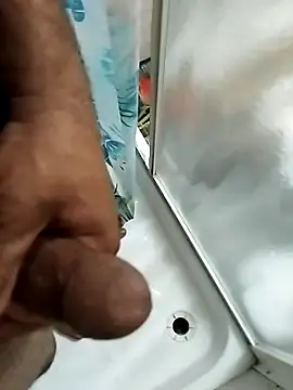 catopper0001 online show from October 26, 9:50 pm