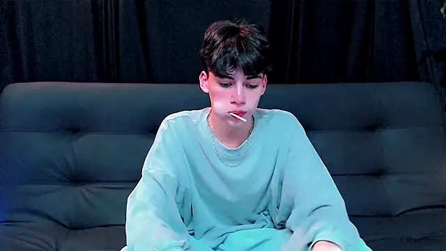 seth ryder  online show from December 15, 5:45 am