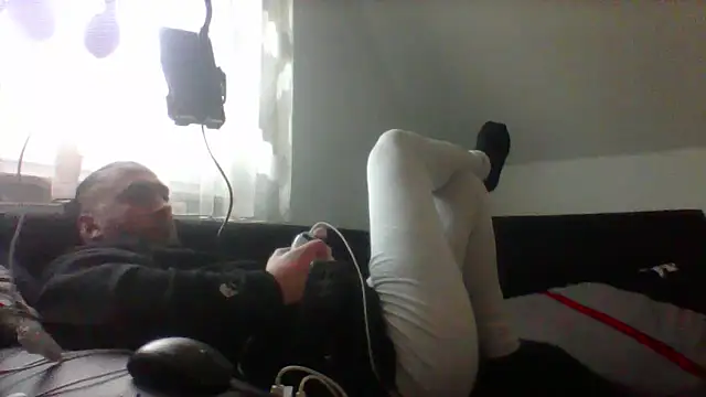 NewyorkDimi online show from March 13, 6:21 am