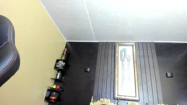 Snapshot of Erik_Osorio chatting on January 9, 10:20 pm Erik Osorio online show from January 9, 10:20 pm