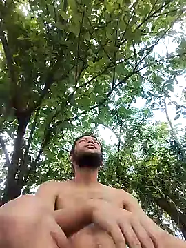 Snapshot of Zombra_42 chatting on January 17, 6:58 pm Zombra 42 online show from January 17, 6:58 pm