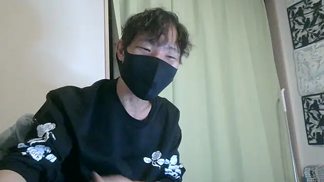 UKI06 online show from December 14, 2:42 pm