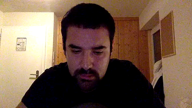 benjul63 online show from February 3, 9:18 pm