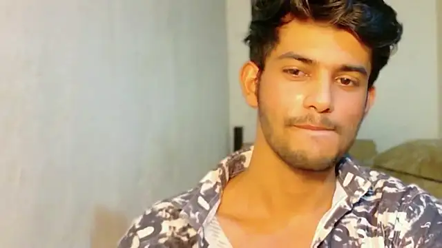 kingkartik7 online show from June 9, 5:03 pm