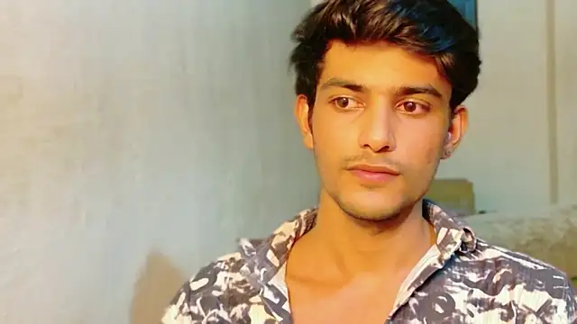 kingkartik7 online show from June 22, 4:44 pm