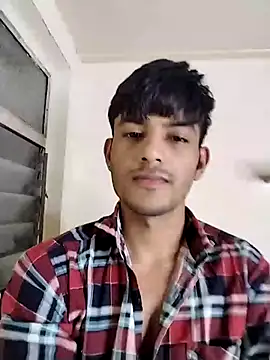 kingkartik7 online show from February 16, 10:21 pm