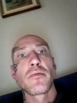 DizzyInitiator7 online show from March 5, 11:50 am