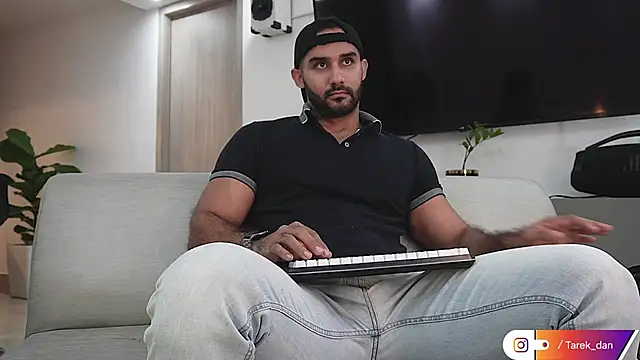 orion1993 online show from March 11, 12:50 am