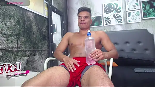 Snapshot of Derek_Lustfordx chatting on December 11, 11:21 am Derek Lustfordx online show from December 11, 11:21 am