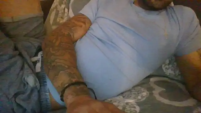 Snapshot of Kevoon991 chatting on October 5, 5:06 pm Kevoon991 online show from October 5, 5:06 pm