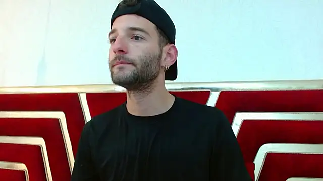 Christopher saint online show from April 24, 1:35 pm