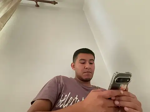 kingrodri28 online show from October 9, 10:31 am