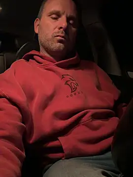 w12er online show from April 29, 7:09 pm