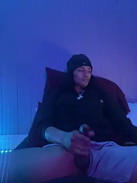 plutomf online show from November 27, 1:31 am